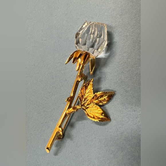 SWAROVSKI Crystal Gold Plated Rose Vintage Broach Pin - Picture 4 of 6